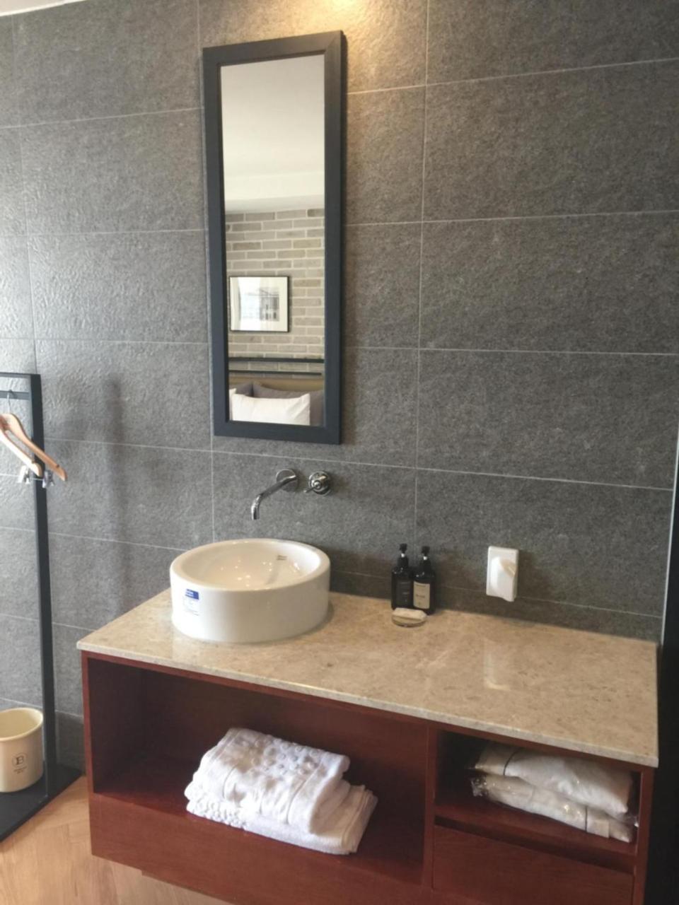 Brown Dot Hotel Gwangan Beach Пусан Экстерьер фото